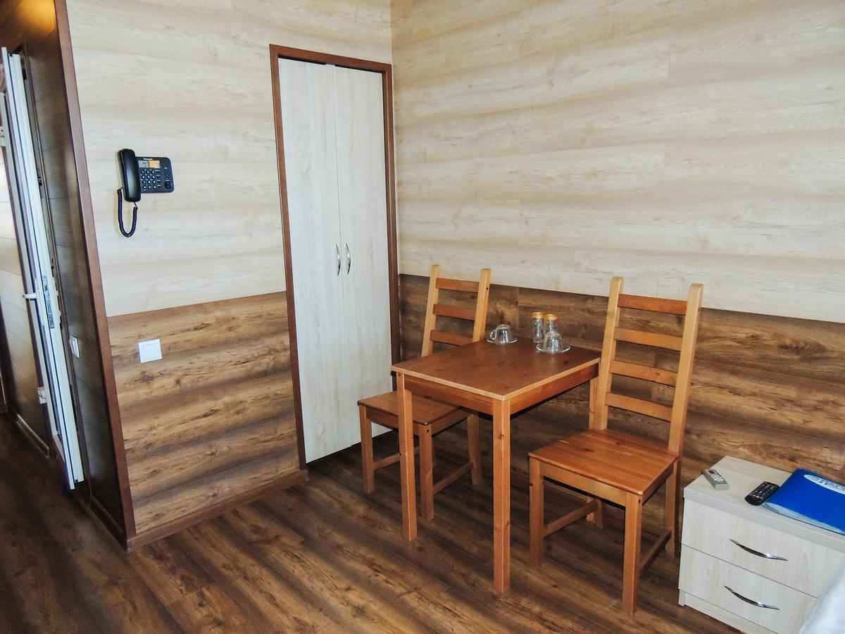 Hotel Laguna Kostanaj Exteriér fotografie