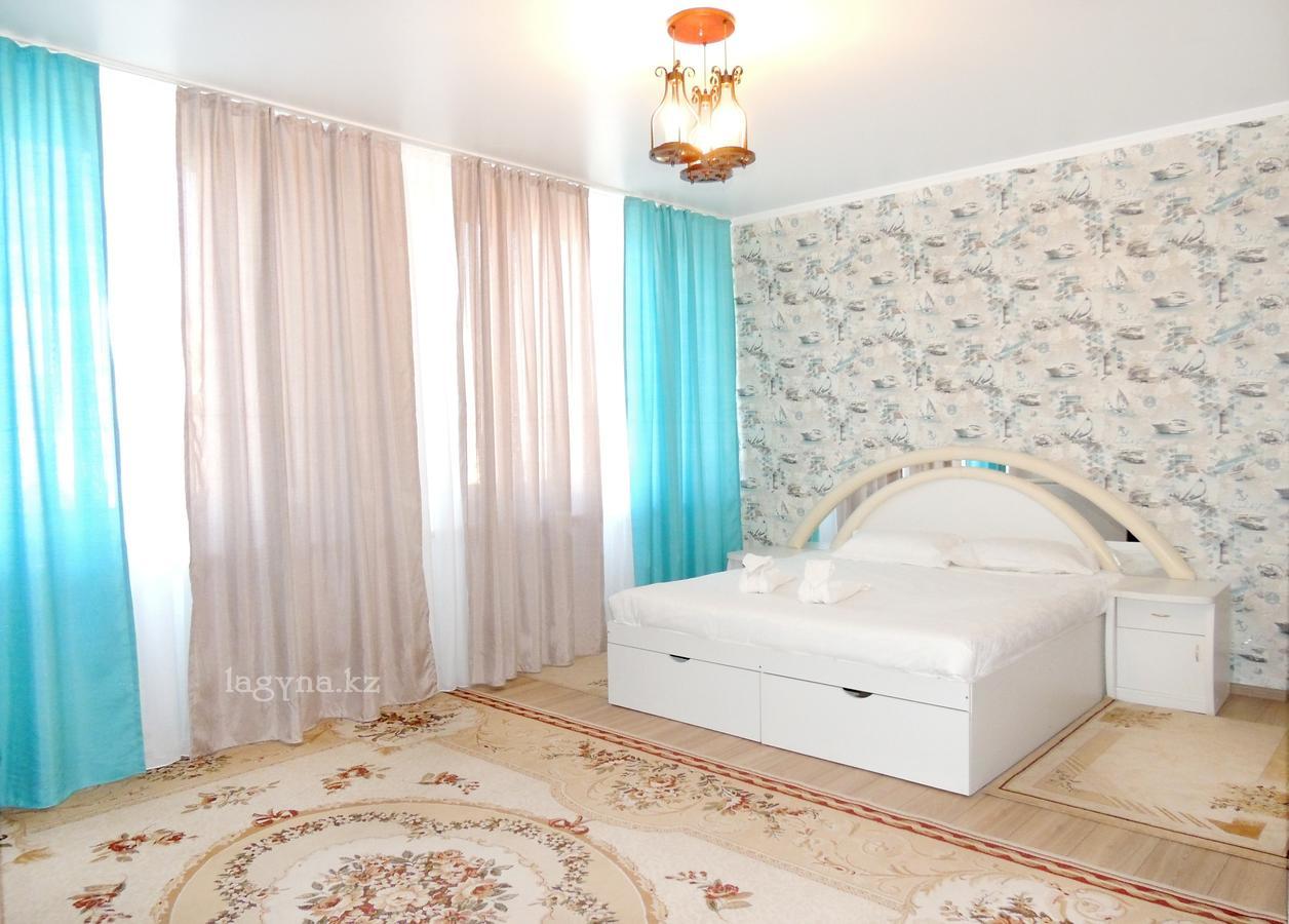 Hotel Laguna Kostanaj Exteriér fotografie